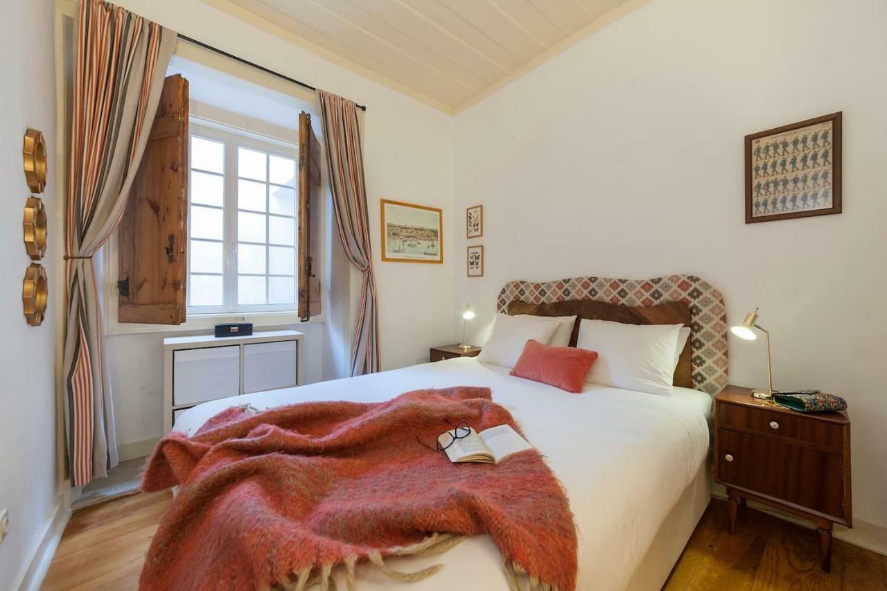 Quiet 2 Bedroom Apartment With Private Patio Next To Avenida Da Liberdade Lisboa Exterior foto